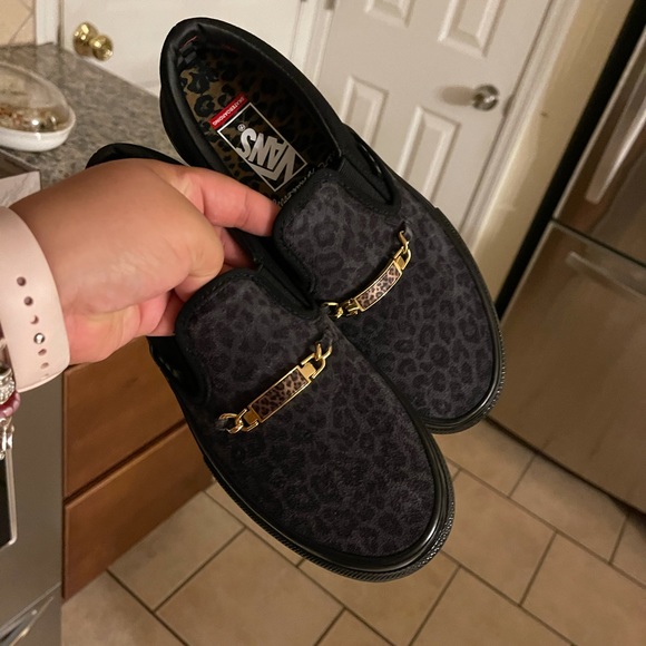 Slip on cherry cheetah vans. - Picture 4 of 5
